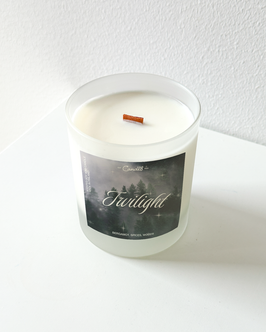 "Twilight" Candle 220g - Bergamot, Spices & Woods Scent