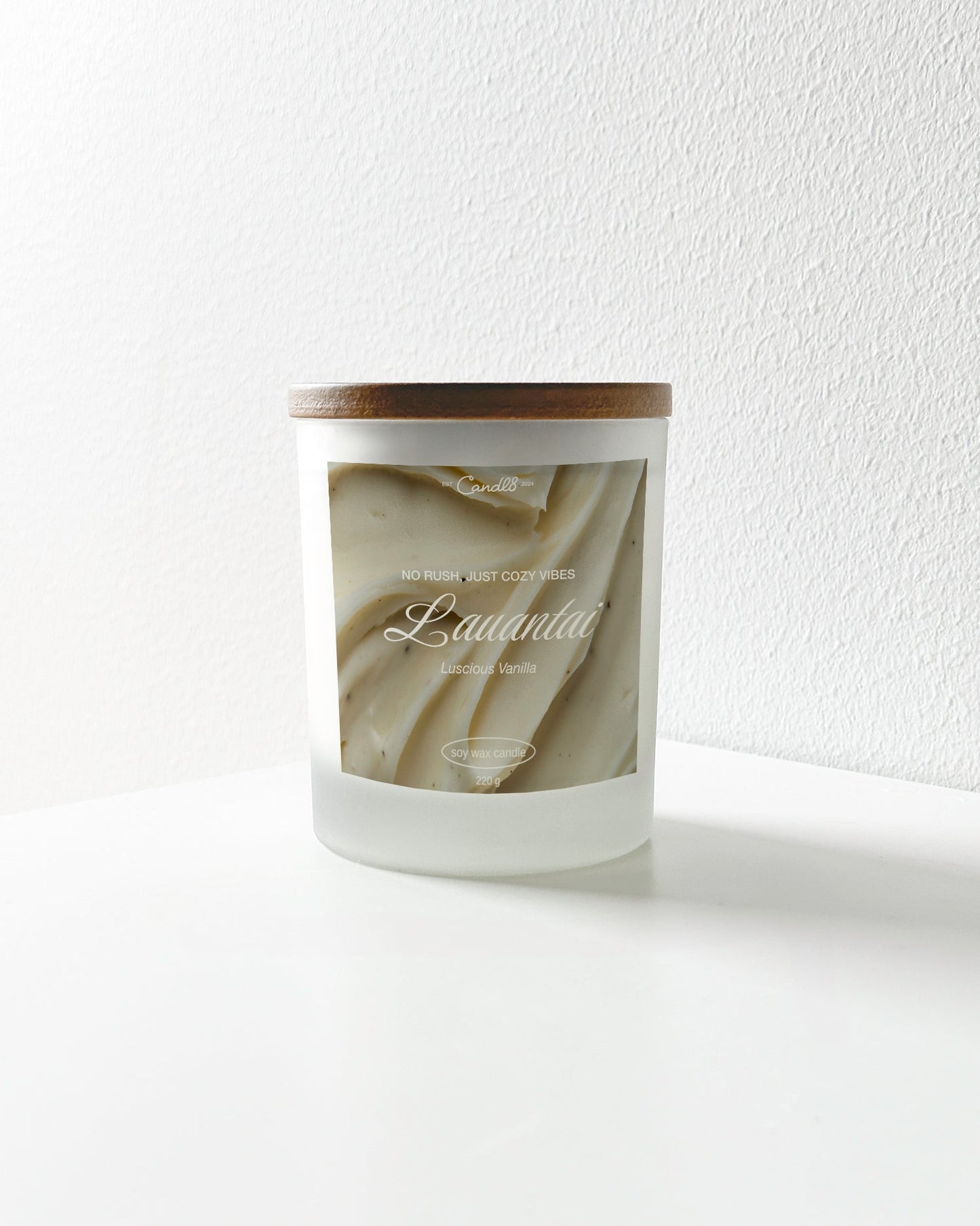 "Lauantai" Candle 220g - Luscious Vanilla Scent